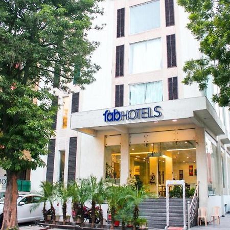 Fabhotel Prime Sage Nueva Delhi Exterior foto